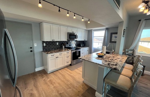 South Patrick Shores Condo | 1/1 Ocean View Condo at Sandpiper. Watch rocket launches from the balcony!