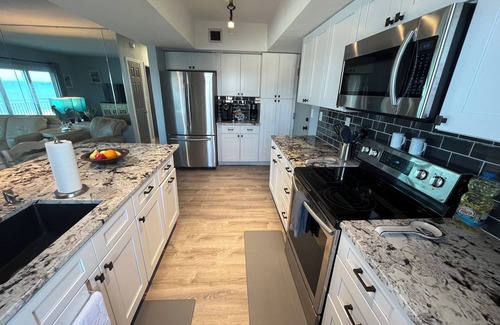 South Patrick Shores Condo | 1/1 Ocean View Condo at Sandpiper. Watch rocket launches from the balcony!