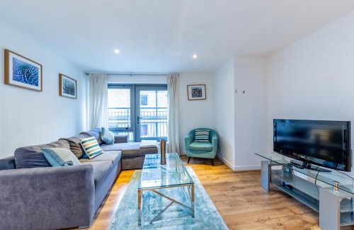 Spitalfields Apartment | 1 & 2 Executive Apartments next to Liverpool Street FREE WIFI by City Stay Aparts London