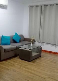 Siem Reap Apartment | 1-2pax AC appartment including living room and kitchen