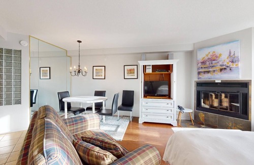 Beaupre Condo | 1-306 : Standard Studio - 3 people.