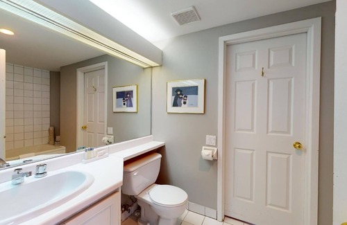 Beaupre Condo | 1-410 : Condo - 2 bedrooms - sleeps 6