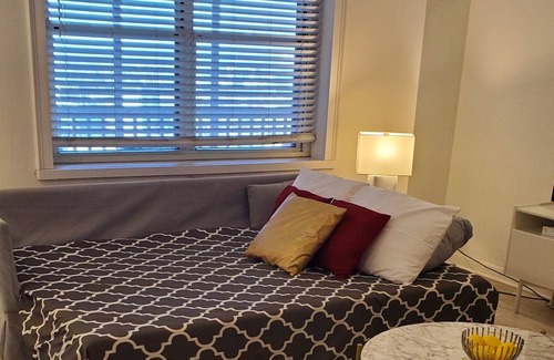 Peachtree Center Apartment | 1 BDR 21ST FLOOR IN ATTRACTIONS AND MORE DOWNTOWN ATLANTA