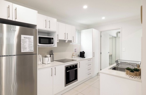 Rocklea Apartment | 1 Bdr Apt! GST Credits! Undercover Parking! 439AF1