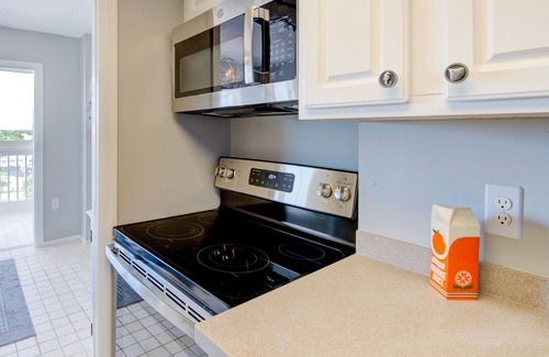 Venice Apartment | 1-Beachfront Penthouse - Only a few rentals still available!
