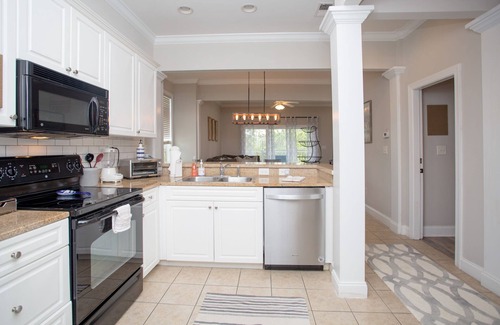North Litchfield Beach Condo | 1 bed, 1 bath Renovated Lake-View End Unit at Litchfield by the Sea