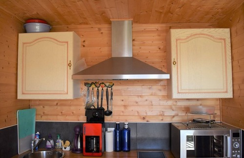 Bolquere Apartment | 1-Bed Apartment with Balcony, Fully Equipped Kitchen, and Mountain Views