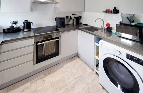 Bracknell Apartment | 1-Bed Flat Bracknell – Perfect for work or Leisure