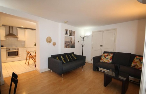 Bishopsgate Apartment | 1-Bed Flat in Central London