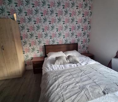 Levenshulme Apartment | 1 Bed Flat In Levenshulme