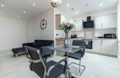 Bradford Apartment | 1-Bed Flat – In the Heart of Bradford City Centre