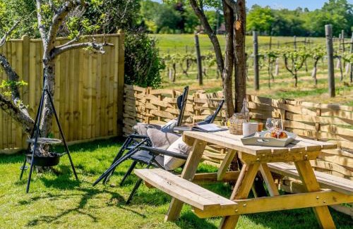 Biddenden House | 1 Bed in Biddenden 82527