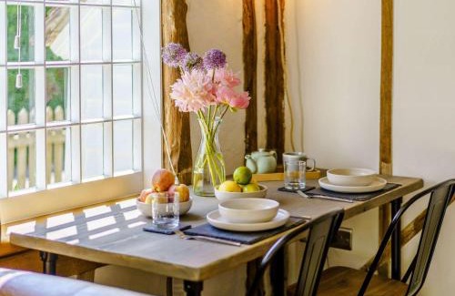 Biddenden House | 1 Bed in Biddenden 82527