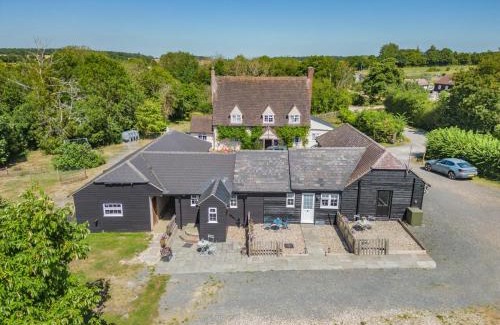 Howlett End House | 1 Bed in Great Sampford oc-f32655