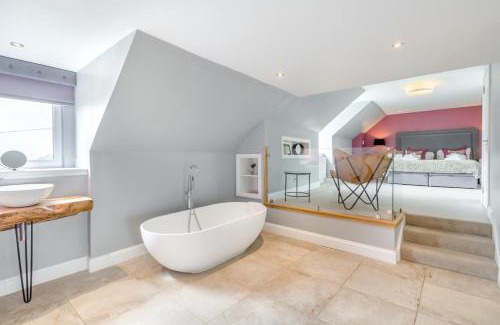 Cupar House | 1 Bed in Newburgh oc-h32593