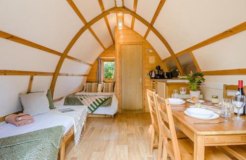 Cromer Cabin | 1 Bed in Northrepps oc-f32559