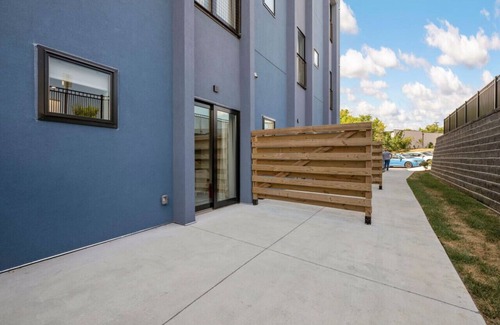 Northside Apartment | 1 bed + lounge+ DT and museum