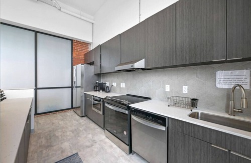 Northside Apartment | 1 bed + lounge + DT and museum