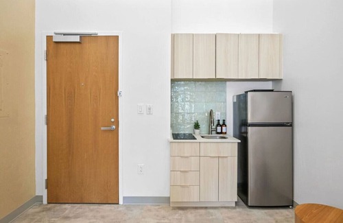 Northside Apartment | 1 bed + lounge + DT and museum