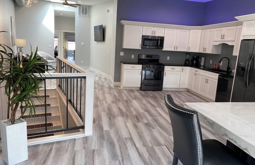 Geneva Condo | 1 Bedroom, 1 Bath, City View Flatt - Short Walk to Many Local Restaurants, Pubs, & Seneca Lake