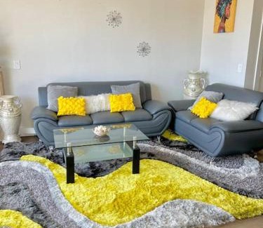 Marina del Rey Apartment | 1 bedroom. 2 beds. 1 bath with Balcony