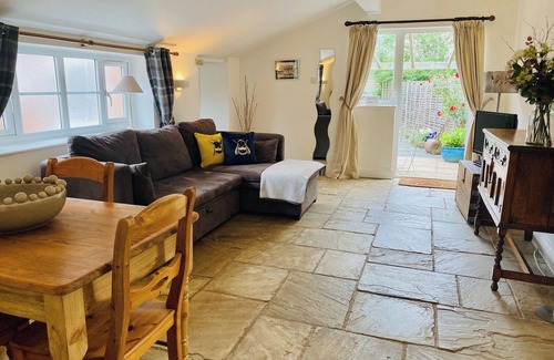 Severn Stoke Cottage | 1 bedroom accommodation in Earl’s Croome, near Great Malvern