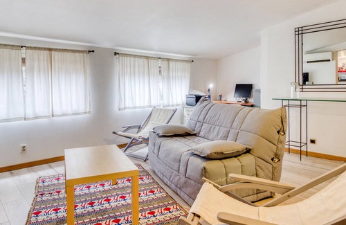 Saint-Didier Apartment | 1 bedroom accommodation in Saint Didier