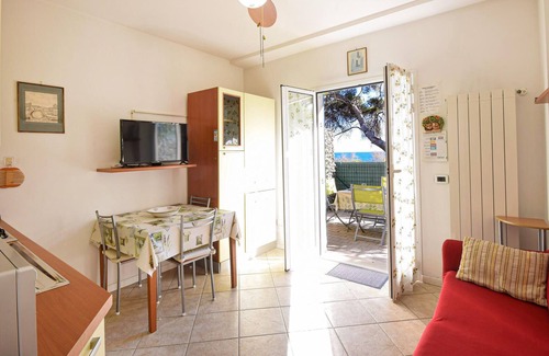 Piani-Ciapin Apartment | 1 bedroom accommodation in Piani-Ciapin