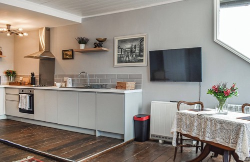 Old Town Hastings Cottage | 1 bedroom accommodation in Hastings
