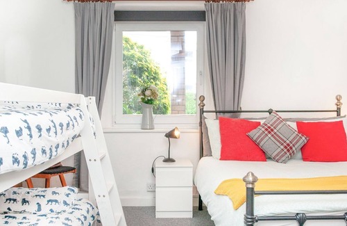 Roundham Cottage | 1 bedroom accommodation in Paignton