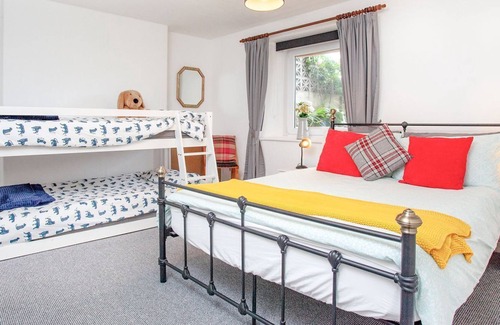 Roundham Cottage | 1 bedroom accommodation in Paignton