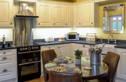 Wing Cottage | 1 bedroom accommodation in Talkin, near brampton