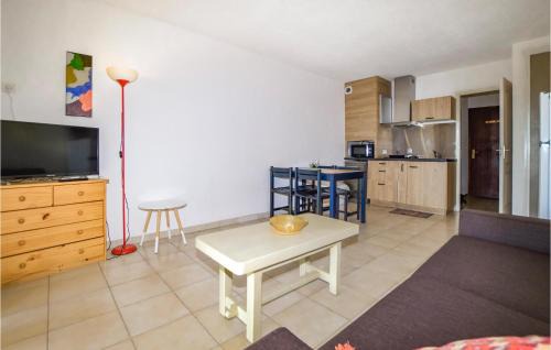 Prunete Apartment | 1 Bedroom Amazing Apartment In Prunete