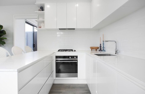 Kiama Apartment | 1-Bedroom Apartment - 300m to town