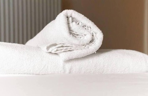 Gifford Apartment | 1 Bedroom Apartment City Centre