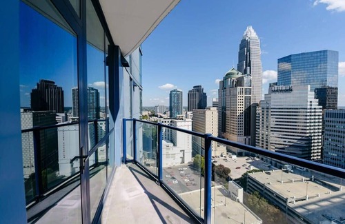 Charlotte Center City Apartment | 1 Bedroom apartment in Uptown Charlotte