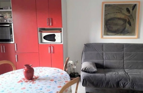 Hyeres City Centre Apartment | 1 Bedroom Apartment In Hyères