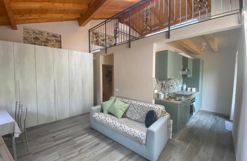 Castelnuovo Magra Apartment | 1 Bedroom Apartment in Vallecchia