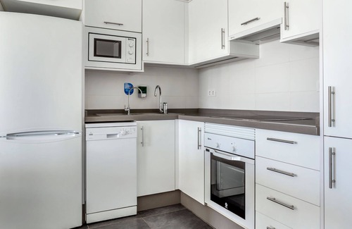 Los Pocillos Apartment | 1 Bedroom Apartment Sleeps 4 Club del Carmen