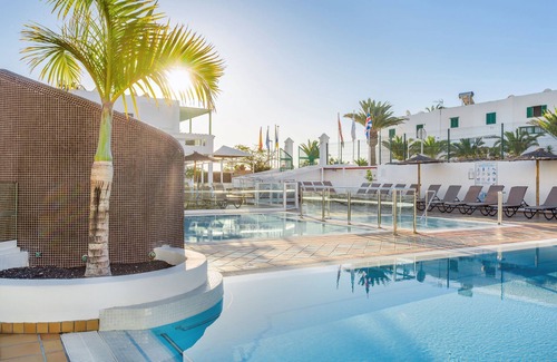 Los Pocillos Apartment | 1 Bedroom Apartment Sleeps 4 Club del Carmen