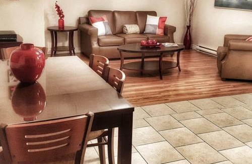 Downtown Gatineau Apartment | 1-Bedroom Apartment Sweet #7 by Amazing Property Rentals