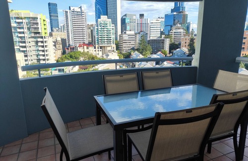 Spring Hill Apartment | 1 Bedroom Apt - 2 Nt Min(Comfortable one bedroom apartment with city view)