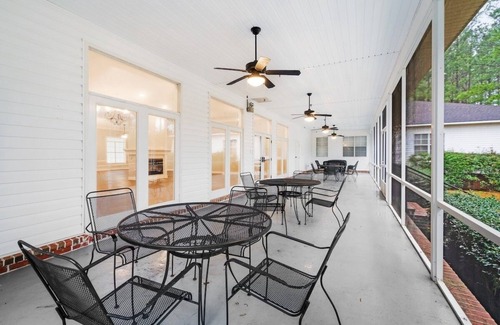 Union Church Apartment | 1 bedroom at Oak + Fountain #20