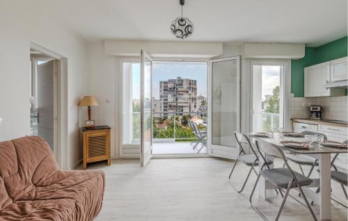 La Reorthe Apartment | 1 Bedroom Awesome Apartment In Royan