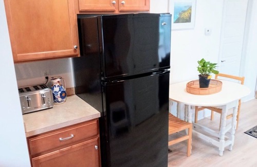Rio Apartment | 1 Bedroom Carriage House Apartment, 15 minutes to Downtown Charlottesville!