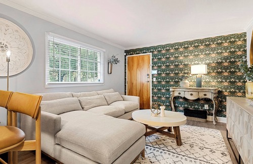 Virginia Highland Condo | 1 Bedroom Condo Near Ponce City Market