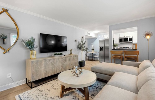Virginia Highland Condo | 1 Bedroom Condo Near Ponce City Market