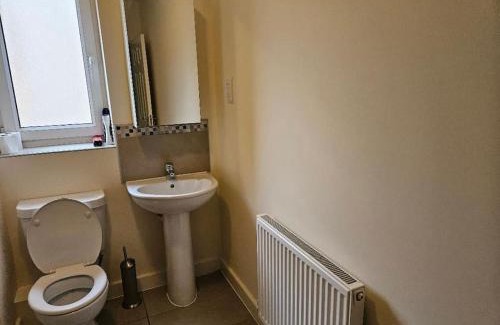 Bletchley Apartment | 1 Bedroom en suite ASHLAND, Milton keynes