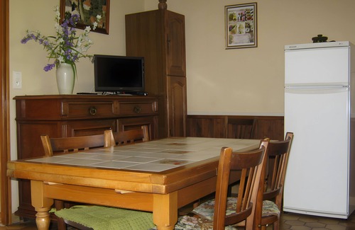 Panazol Apartment | 1-Bedroom Gîte - Gîtes Coubras