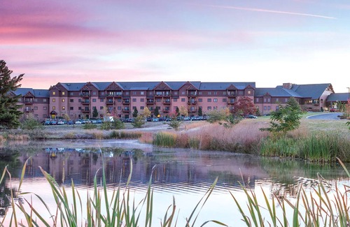 Lake Delton Condo | 1 bedroom glacier canyon Wyndham